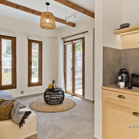 Апартаменты Ypsilos Adults Only