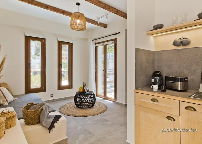 דירה Ypsilos Adults Only